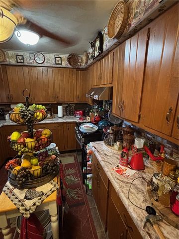 24 East Camp Street, Auburn, NY 13021