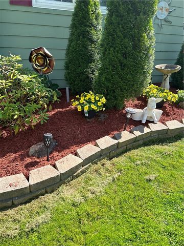 24 East Camp Street, Auburn, NY 13021