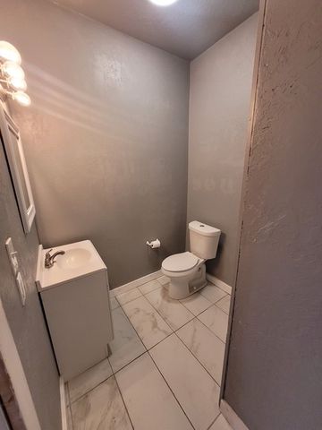1004 N Delaware Avenue, Tulsa, OK 74110