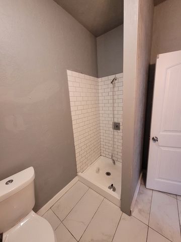 1004 N Delaware Avenue, Tulsa, OK 74110
