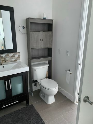 2200 NE 4th Avenue 805, Miami, FL 33137