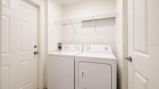 7428 VISTA WAY 104, Bradenton, FL 34202