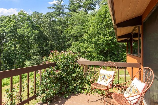 64 Woodside Rd, Harvard, MA 01451