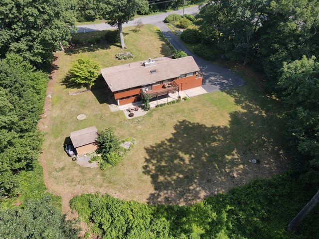 64 Woodside Rd, Harvard, MA 01451