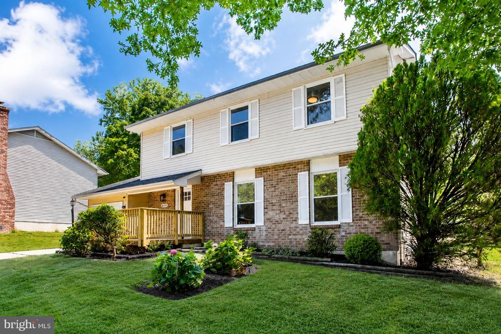 8639 HAYSHED LN, Columbia, MD 21045
