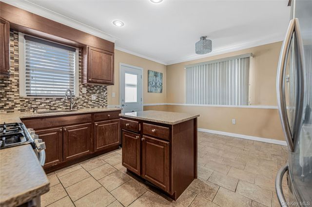 38 Borcher Avenue, Yonkers, NY 10704