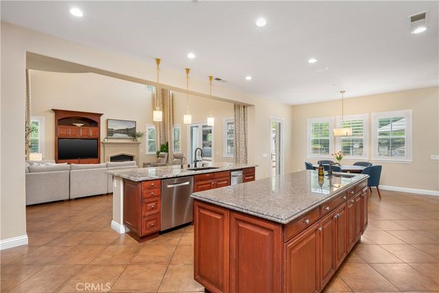 4394 Hiwassee, Claremont, CA 91711