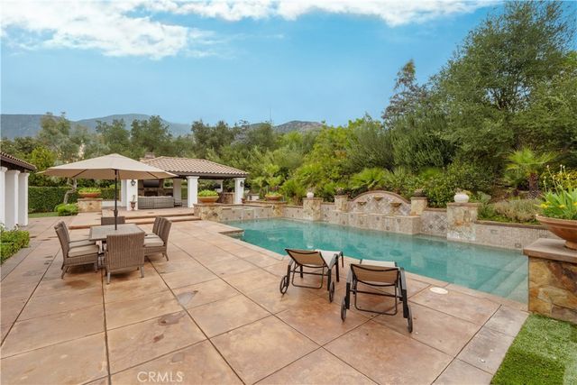 4394 Hiwassee, Claremont, CA 91711