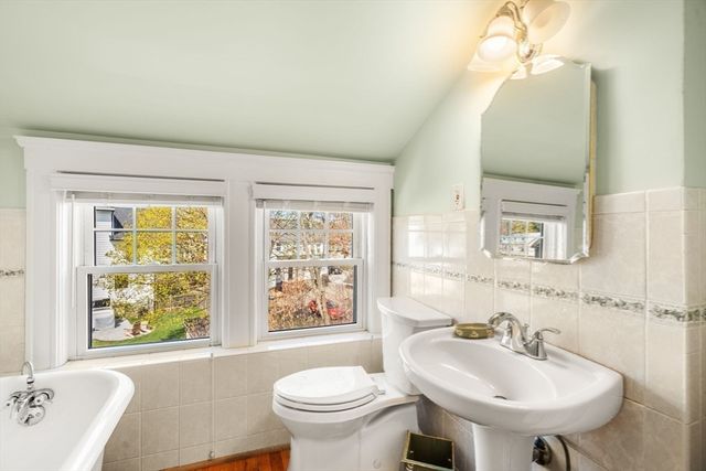 23 Newman Way 2, Arlington, MA 02476