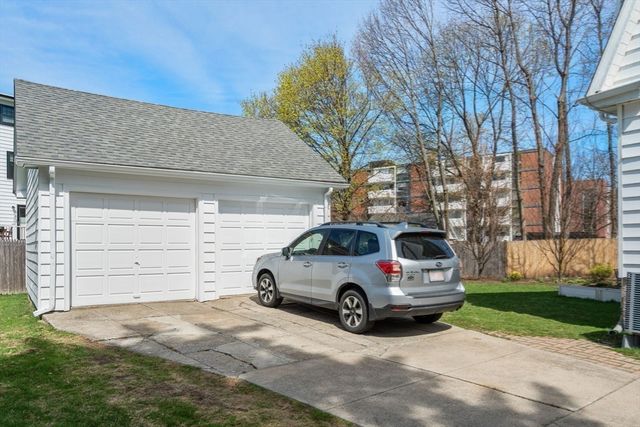 23 Newman Way 2, Arlington, MA 02476