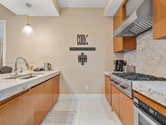 9705 Collins Ave 1804N, Bal Harbour, FL 33154