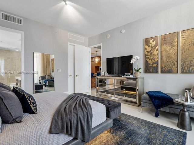 9705 Collins Ave 1804N, Bal Harbour, FL 33154