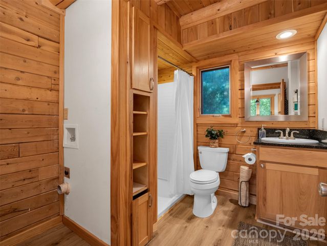 105 Sunset Cove Road, Lake Lure, NC 28746