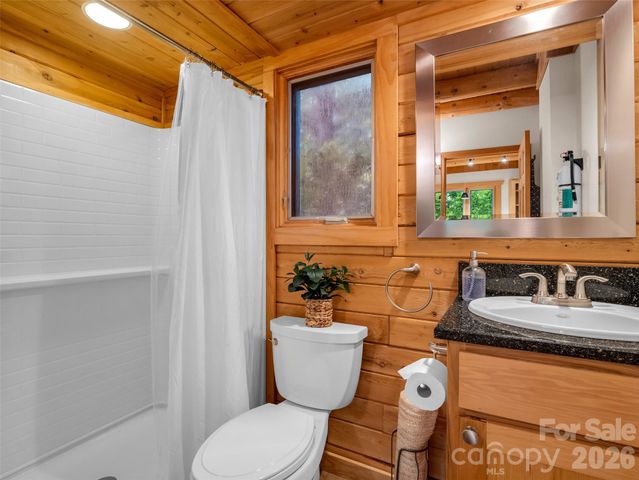 105 Sunset Cove Road, Lake Lure, NC 28746