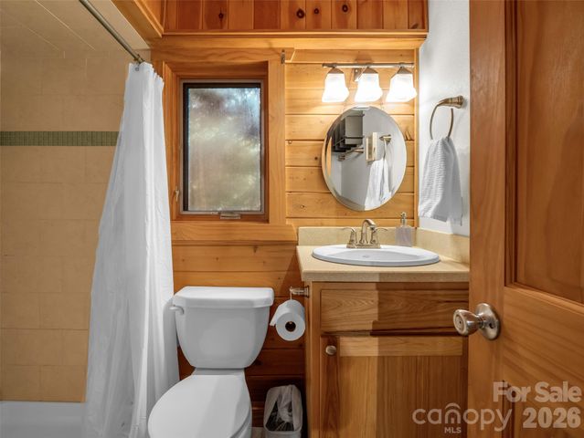 105 Sunset Cove Road, Lake Lure, NC 28746