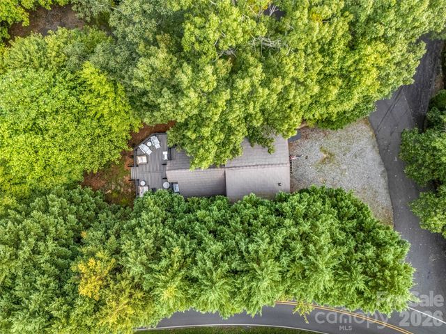 105 Sunset Cove Road, Lake Lure, NC 28746