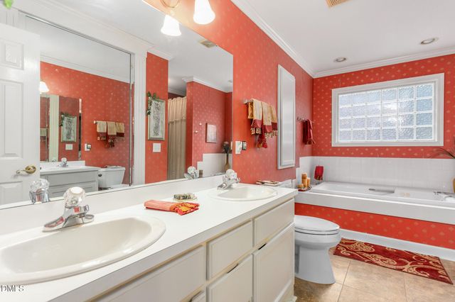 1144 Newberry Drive, Mebane, NC 27302