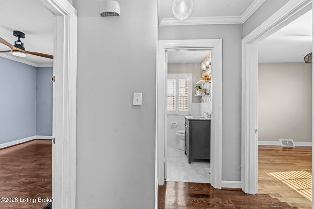 4215 Churchill Rd, Louisville, KY 40207