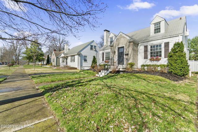 4215 Churchill Rd, Louisville, KY 40207