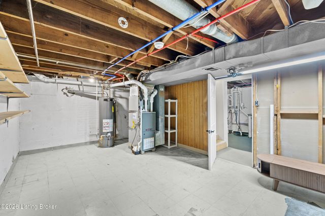 4215 Churchill Rd, Louisville, KY 40207