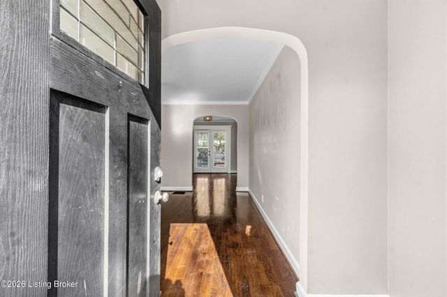 4215 Churchill Rd, Louisville, KY 40207