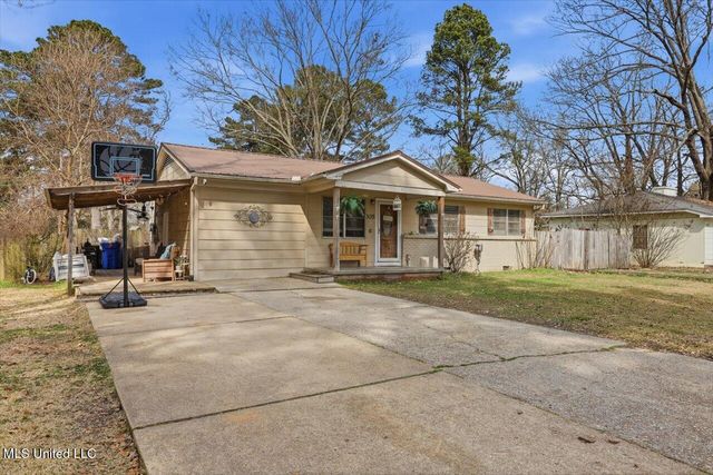 305 Lionel Road, Pearl, MS 39208