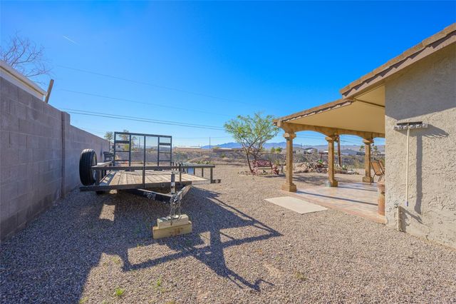 1868 W Arcadia Circle, Bullhead City, AZ 86442