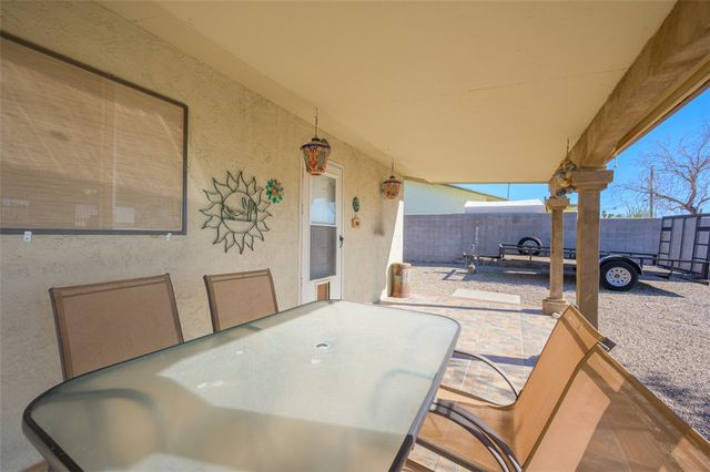 1868 W Arcadia Circle, Bullhead City, AZ 86442