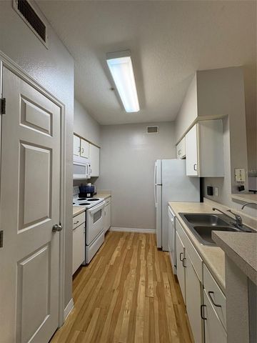 1810 E PALM AVENUE 7303, Tampa, FL 33605