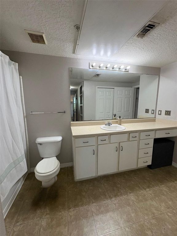 Image 12 of property listing at 1810 E PALM AVENUE 7303, Tampa, FL 33605