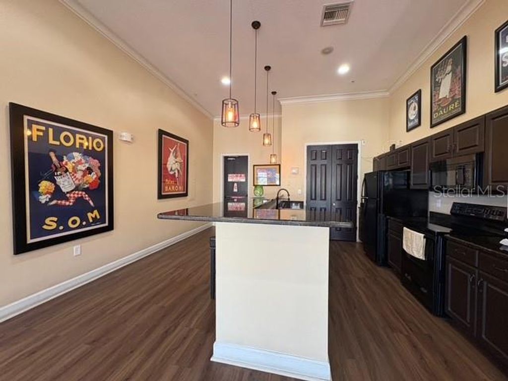 Image 24 of property listing at 1810 E PALM AVENUE 7303, Tampa, FL 33605