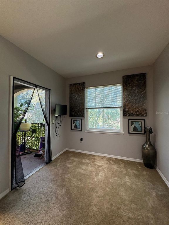 Image 5 of property listing at 1810 E PALM AVENUE 7303, Tampa, FL 33605