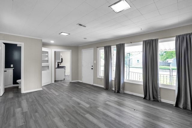 442 S Hampton Road, Columbus, OH 43213