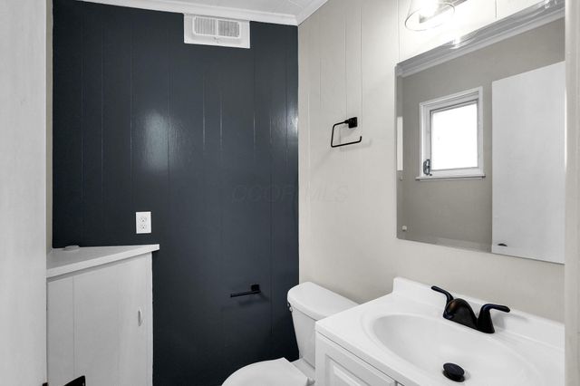 442 S Hampton Road, Columbus, OH 43213