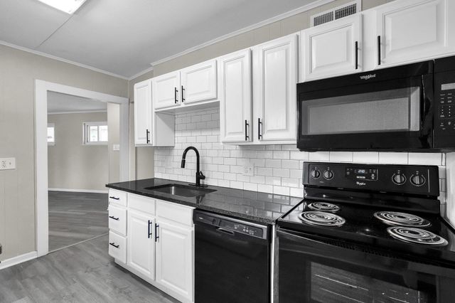 442 S Hampton Road, Columbus, OH 43213