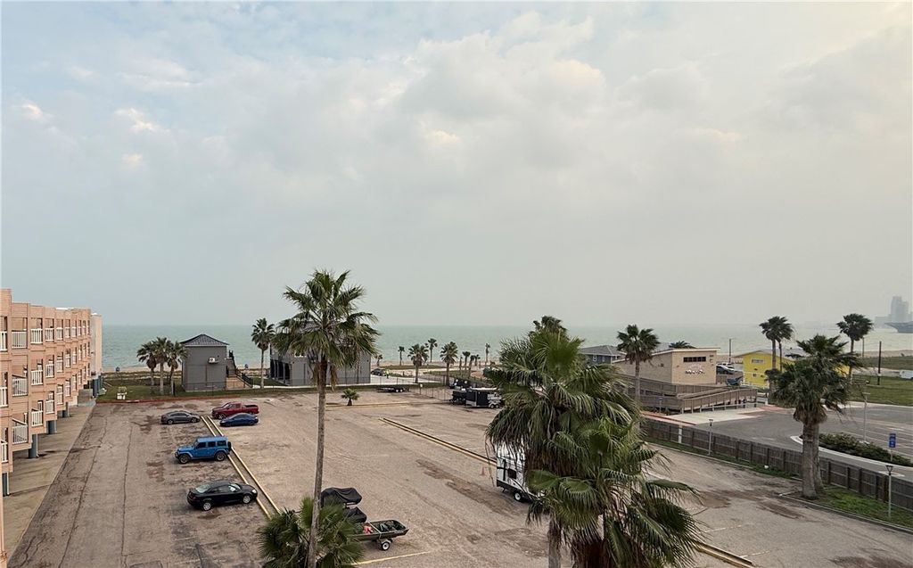 3938 Surfside Blvd 1336, Corpus Christi, TX 78402 — photo 2
