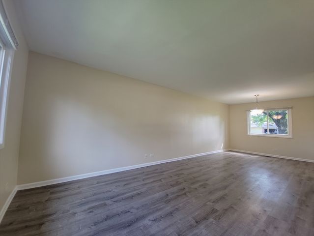 25 Pheasant Road, Matteson, IL 60443