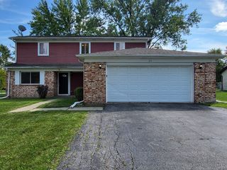 25 Pheasant Road, Matteson, IL 60443