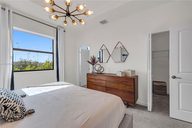 12976 SW 233rd Ter, Homestead, FL 33032