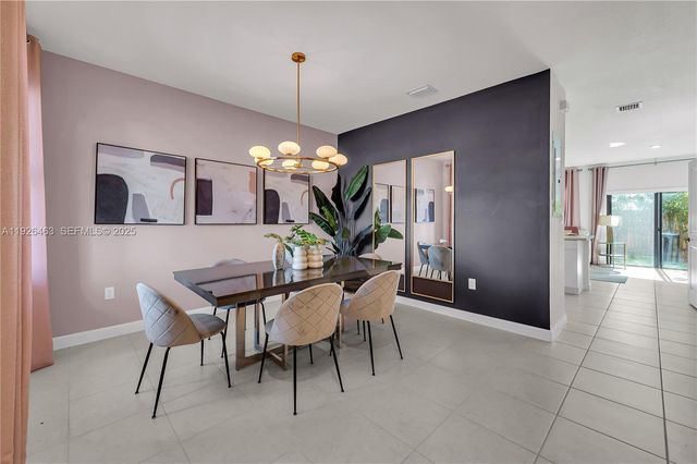 12976 SW 233rd Ter, Homestead, FL 33032