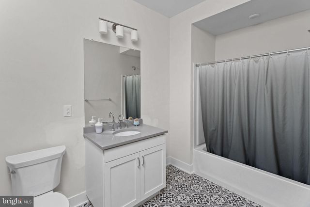5101 DONATELLO DR, Princeton, NJ 08540