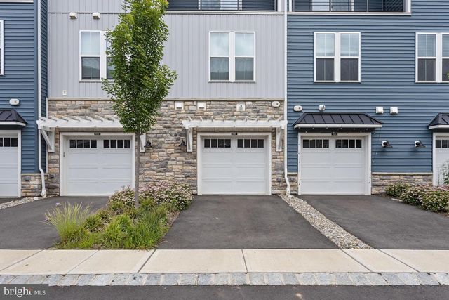 5101 DONATELLO DR, Princeton, NJ 08540