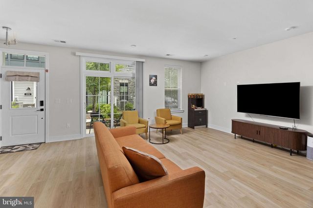 5101 DONATELLO DR, Princeton, NJ 08540