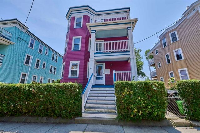 41 King St 1, Boston, MA 02122