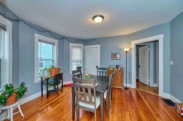 41 King St 1, Boston, MA 02122