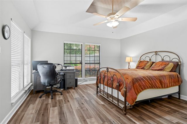 608 Gunnison Drive, Arlington, TX 76006
