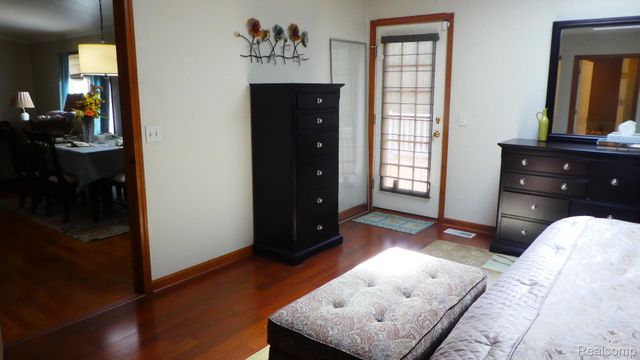 8051 Prestonwood Court, Flushing Charter Township, MI 48433