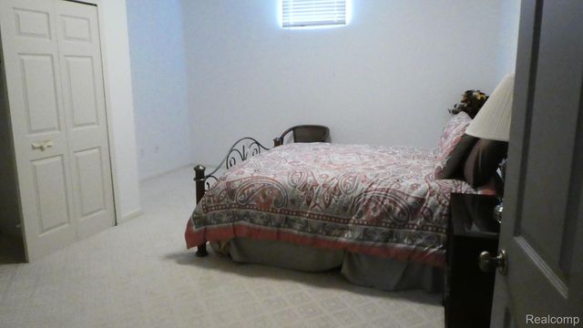 8051 Prestonwood Court, Flushing Charter Township, MI 48433