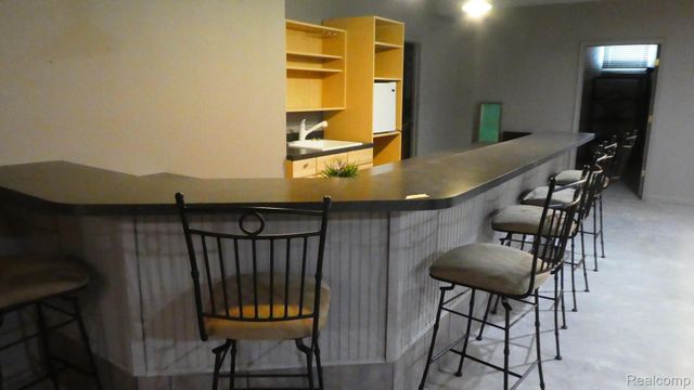 8051 Prestonwood Court, Flushing Charter Township, MI 48433