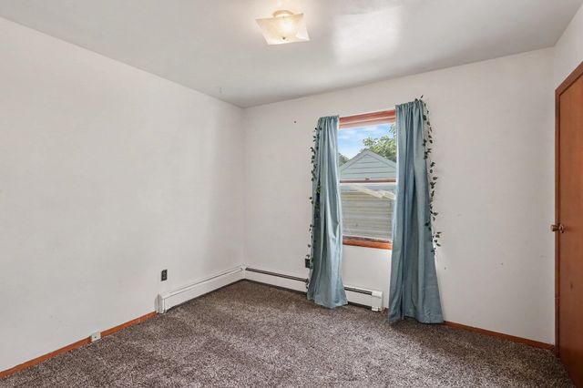 1906 James Street, Essexville, MI 48732